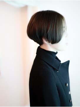 ホワイトルーム(White Room) マニッシュなダークミントカラー♪