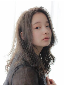 ノック(knock) 抜け感×センターパート