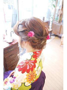 ベル(BELL) 卒業式・髪型・着付・ヘアスタイル【BELL用賀/桜新町】