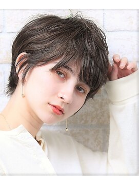 ソア 武蔵小杉(SOAR) ホワイトアッシュハイライトの黒髪エアリーミディショートパーマ