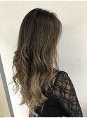 グラデーションカラー。