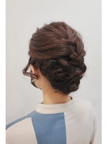 ヘアーデザイン ミヤビ 広尾(HAIR DESIGN MIYABI) ふんわり波ウェーブと編み込みアレンジスタイル