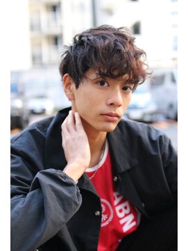 アントワープトーキョー(antwerp TOKYO) 『力石サトシ』波巻き束感ショートツーブロックマッシュ