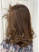 サロンドノア(Salon de NoA)&nbsp;セミロング×ゆる巻き