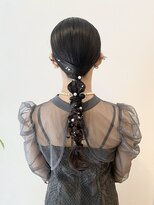 アヴェイル ヒロオ(a'vail Hiroo)&nbsp;タイトヘア × 編みおろしヘア