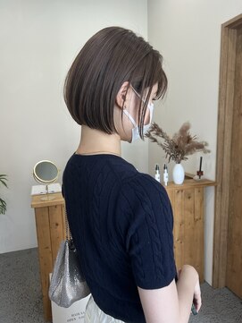 アノネ(anone) ボブ×オリーブベージュ