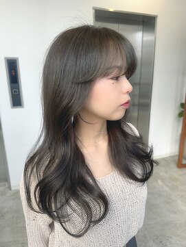 ソピ バイ インビテーション(sopi by invitation) 秋カラー 透明感カラー オリーブベージュ オリーブカラー