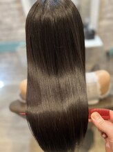 モルーア 錦糸町(Moruadh) 潤いツヤ美髪ストレート