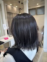 エイミーバイアフロートザガーデン 浦和店(amie by afloat the garden)&nbsp;オリーブカラーで艶髪軽みえくびれボブ