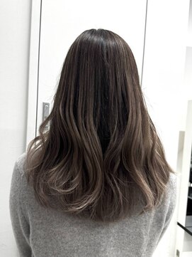 シエロバイシエスタ 池袋(cielo by siesta) ベージュカラー