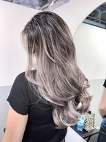 エゴ 池袋(EGO)&nbsp;ホワイトベージュバレイヤージュ