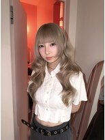 シー(SEE.)&nbsp;white beige