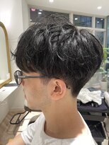 ジル 亀有(ZiL)&nbsp;パーマ風ツーブロックショート