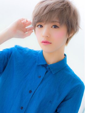 プライズ 表参道原宿店(prize) 外国人風ベビーショート/グレージュ/ウルフ【表参道/原宿】