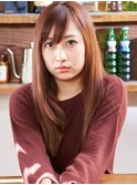 サラサラの髪は思わず触りたくなる☆ストレートロング【平塚】