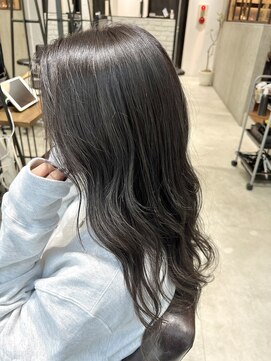 フェリア 渋谷(Feria) 【filo by feria】ダークグレージュ 福田沙也加