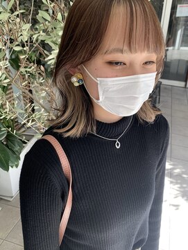 デイジー(Daisy) 天神/大名/インナーカラー/ベージュ/ボブ