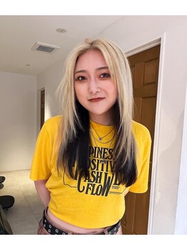 ナループロアツム(Nalu pu loa Tsum) パーマ落とし/ストレートヘア/レイヤーカット/デザインブリーチ