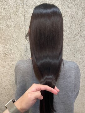 ガーディナ(Gardina) 髪質改善トリートメント うる艶ストレート