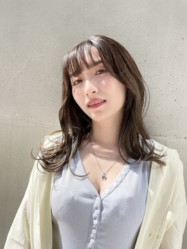 ヘアーアンドメイク エクリ 不動前店(Hair&Make equri) 外ハネミディアムスタイル