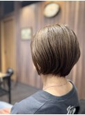 《ALETTA》重めショートボブ【平塚】