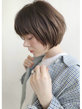 トリッカ 銀座(tricca) キレイなフォルム/レイヤーショート/軽い前髪