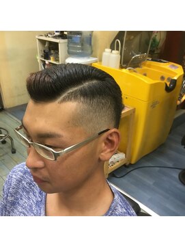 エムツウ(M2) 少年時代