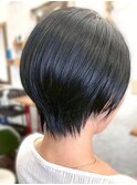 暗髪×スッキリショート