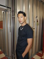 メリケンバーバーショップ トーキョー(MERICAN BARBERSHOP TYO)&nbsp;BURGテーパーフェードサイドパート刈り上げセンターパート