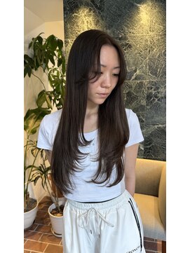 ヘアープレイス ヴィブ(hair place VIVE) 超高濃度水素で作るオリーブカラーとレイヤーカット