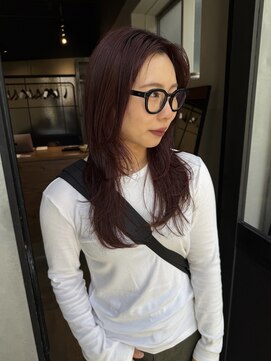 オリ(oli) ハッシュカット×redカラー