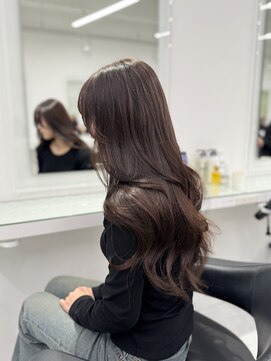 シー 池袋(SHE) ブラウングレージュ