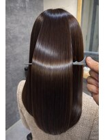 ラフテル(Laugh Tale)&nbsp;髪質改善トリートメント＋艶髪縮毛矯正