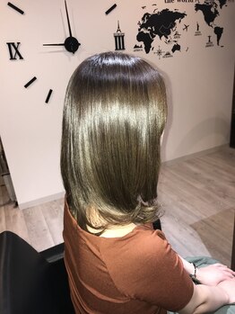 トリプル ケー ヘアーワールド(TRIPLE K hair world)の写真/お互いが納得がいくまでのカウンセリングで理想のヘアスタイルに！お悩みに寄り添います♪