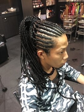 コーンロウブレイズ ブラックヘア トリックスタイル L ゾーマ Zouma のヘアカタログ ホットペッパービューティー