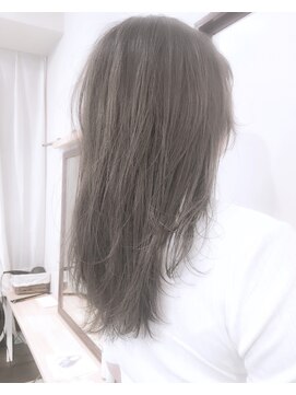 ヘアーアンドアトリエ マール(Hair&Atelier Marl) 【Marl外国人風カラー】グレージュカラーのセミディ