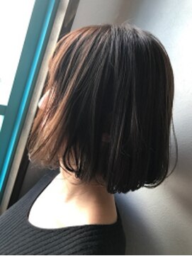 プリュム(plume) BOB×濡れ髪スタイリング