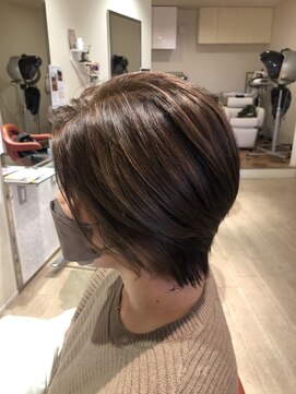 ヘアーサロン ダダ(hair salon DaDa) 30代40代大人可愛い森ガール風小顔ワンサイドショートボブ