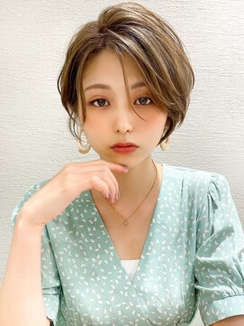 ラルユー 金山(LallYou) セクションカラー/グラデーションカラー/ペールベージュ/小顔