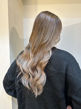 アール バイ ニーナ(R by NINA) グレージュグラデーション