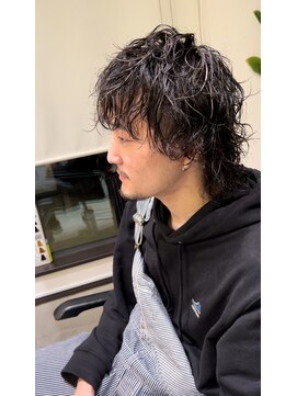 シェルハ(SHELHA) ウルフツイストスパイラルハイライトメンズパーマ