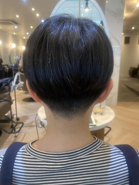 アンフィ 矢向(Anphi) 5-51 刈り上げマッシュ