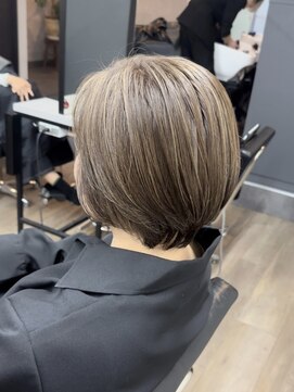 ヴィフ 大船(VIF) ハイライトカラーケアブリーチダブルカラー白髪ぼかし脱白髪染め