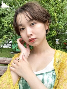 ローリー(Rowlly) ＃襟足スッキリ＃ショート＃ニュアンス＃ブラウン