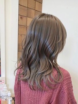 リシェールグリーン 越谷花田店(RICHAIR GREEN) 明るめアッシュカラー