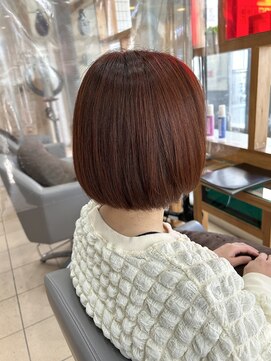 スタジオ アルファプラス 日暮里店(studio α+) ステップボーンカットカットボブショートハイライト