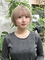 ウーフ(U-fu)&nbsp;ハイトーンショート/ミルクティーベージュ/ベージュカラー