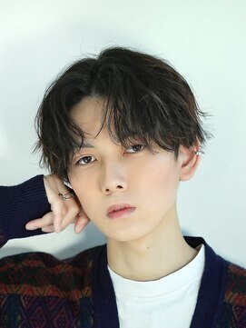 リップス 原宿(LIPPS) ほつれショートセンター