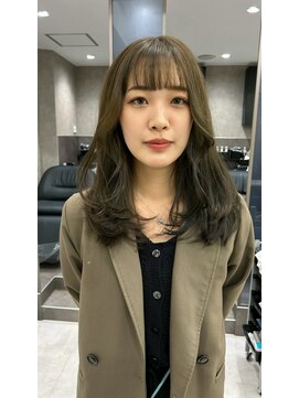 ハグ 横浜(HUG) オリーブグレージュ