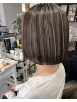 コーム(coom)&nbsp;コントラストハイライト